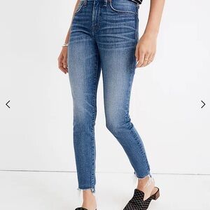 9" High-Rise Skinny Crop Jeans: Destructed-Hem Edition